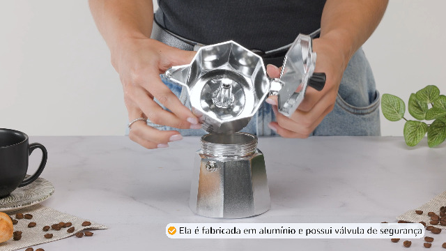 Cafeteira Nuova Moka Express 4 Xícaras, 1144, Bialetti | Amazon.com.br
